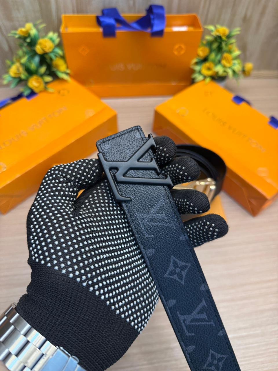 First Copy Louise Vuitton Belt