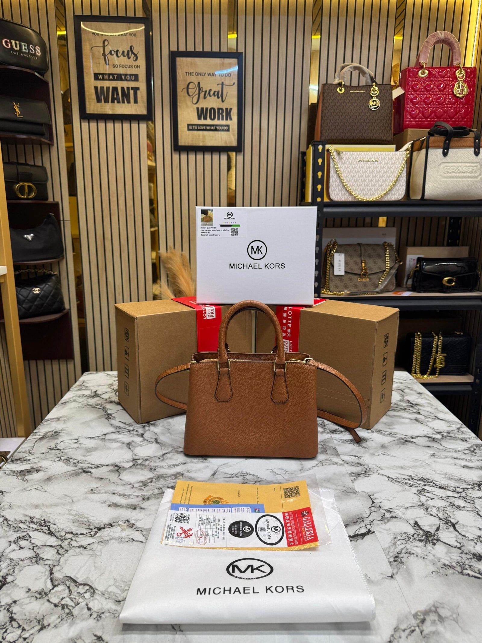 Stylish Michael Kors Camille Premium Bag In India Mr Celebrity