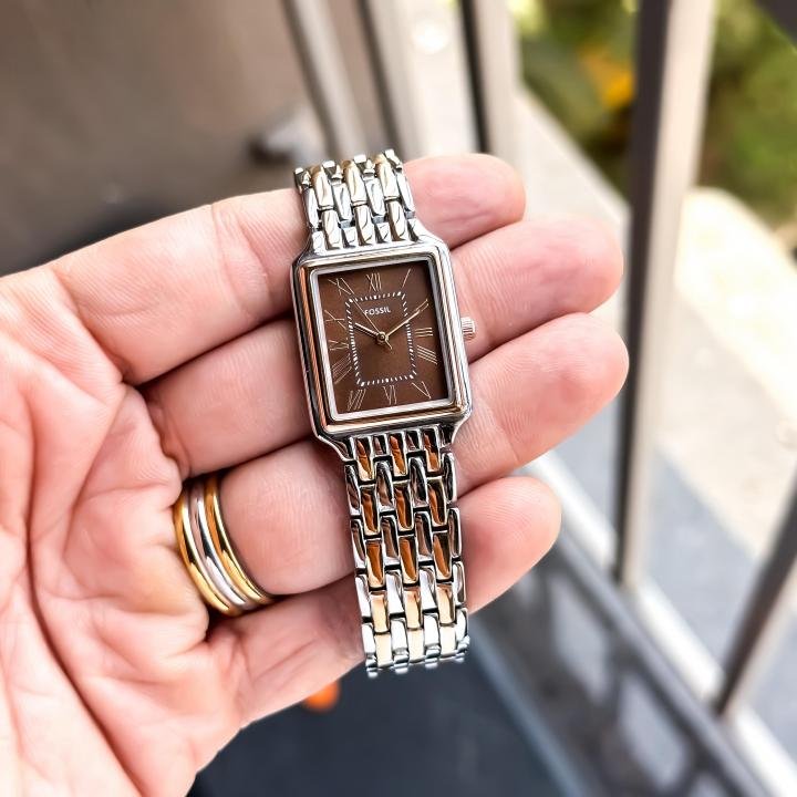 Buy First Copy Fossil Ladies Watch In Surat