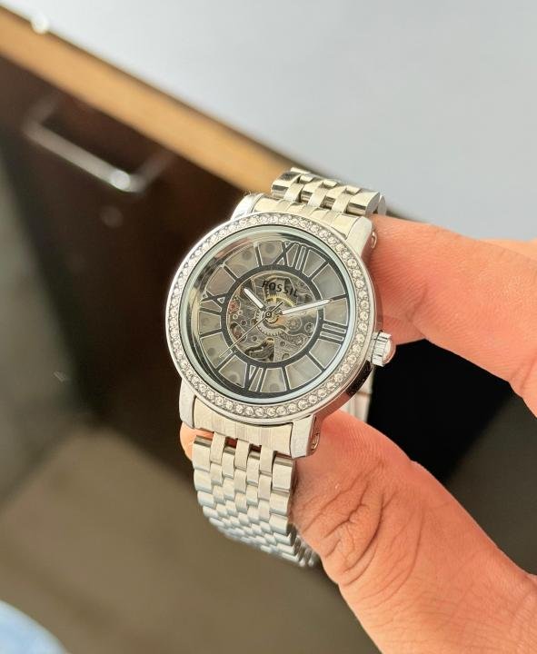 Buy First Copy Ladies Watches For Mr Celebrity In India Surat