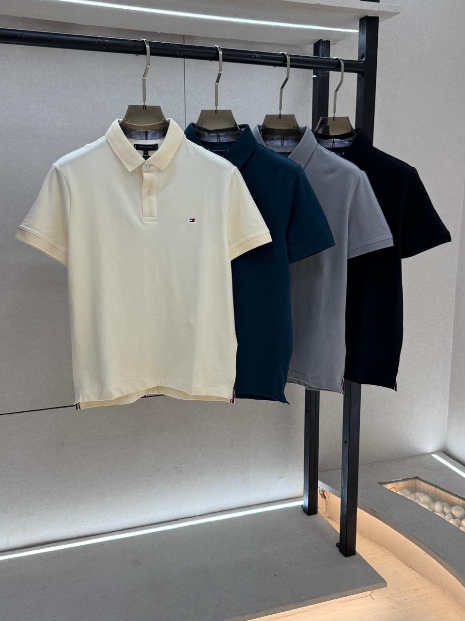 First Copy Tommy Hilfiger Classic Polo T-Shirt for Men