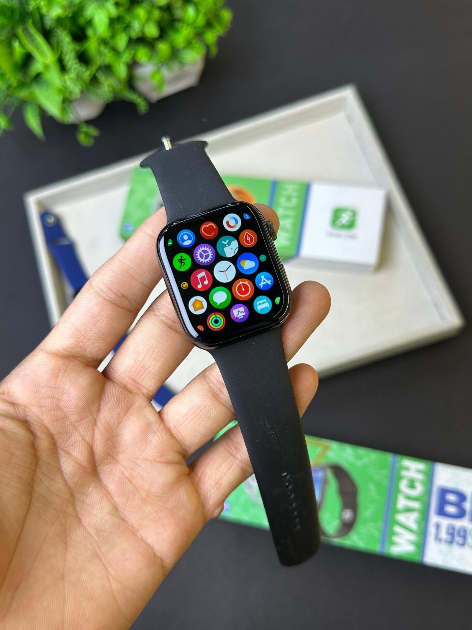 Stylish DT001 Smart Watch for everyday use buy our store mr celebrity