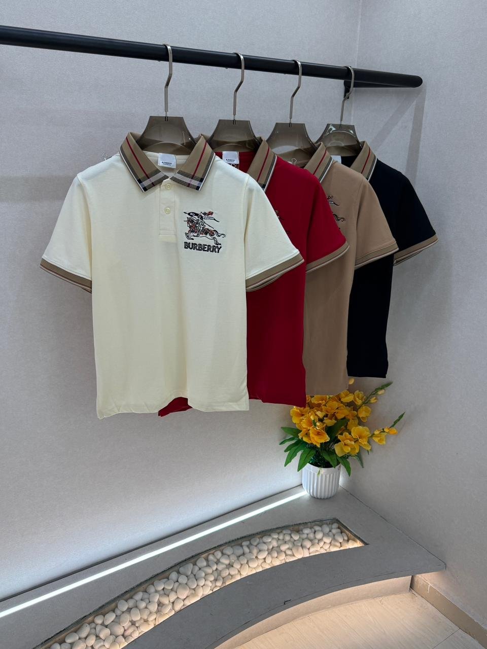 Burberry Extra Premium T-Shirt Branded First Copy Clothes In India