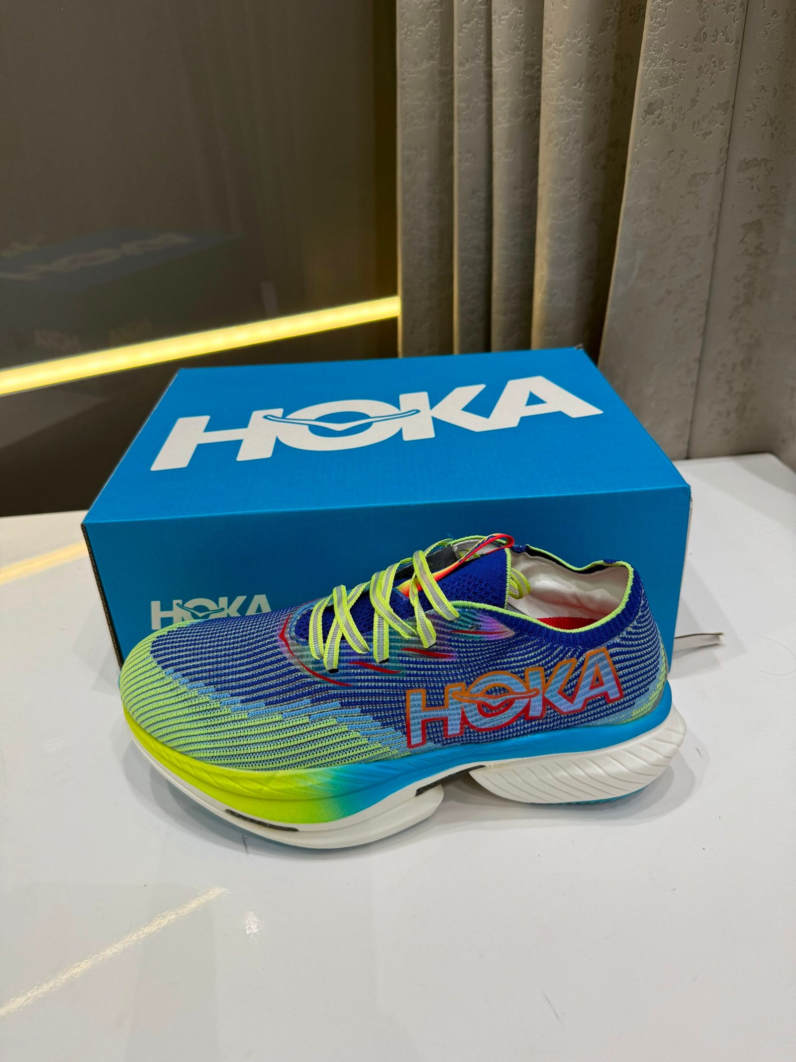 First copy branded running shoes in Cerise