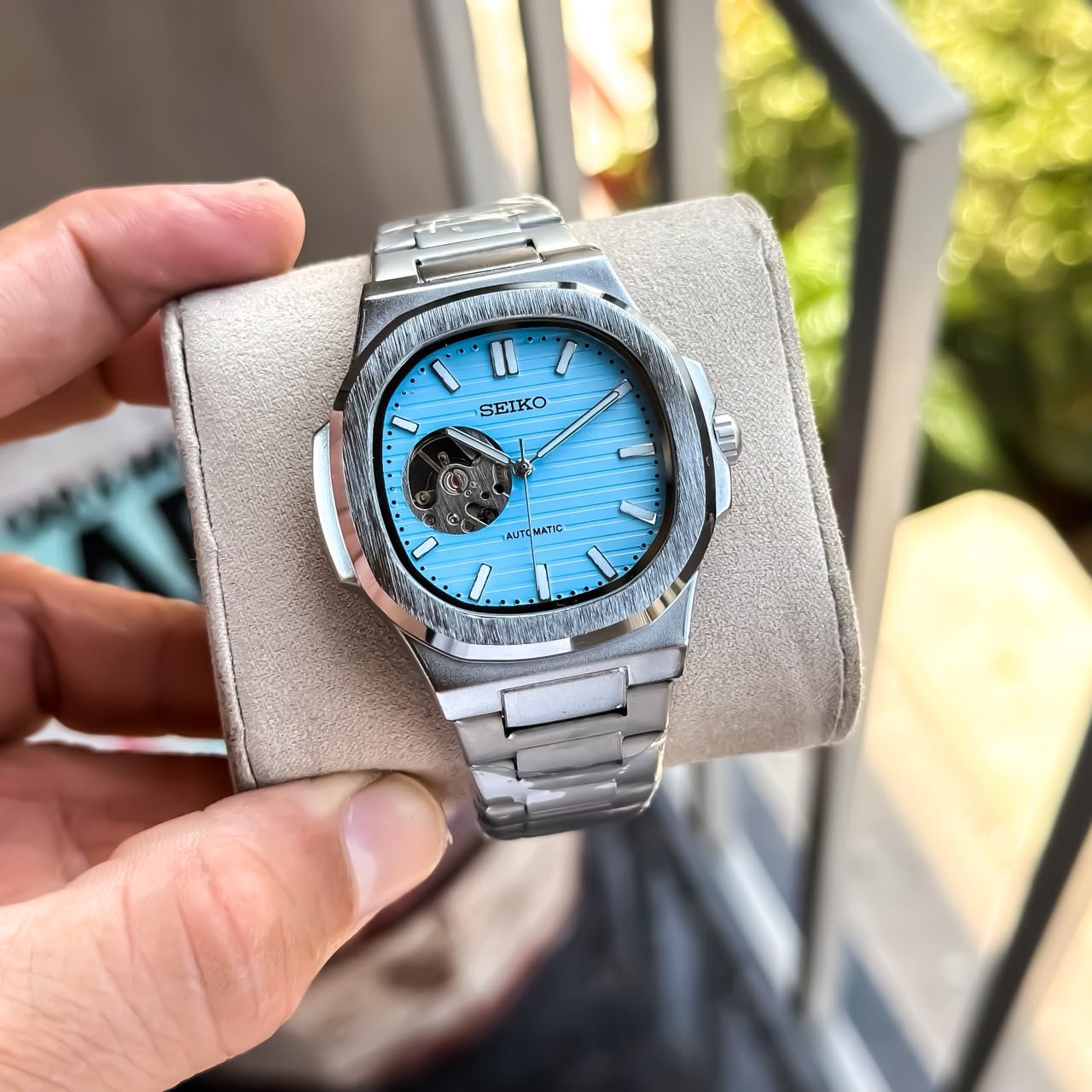 Seiko style silver watch with Tiffany blue dial