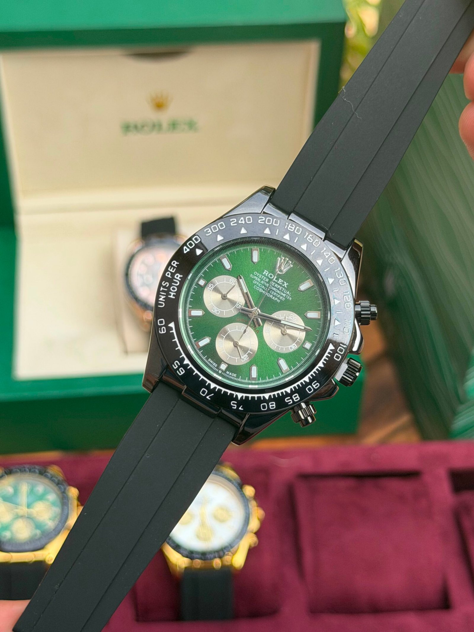 Rolex Cosmograph Daytona style watch front view