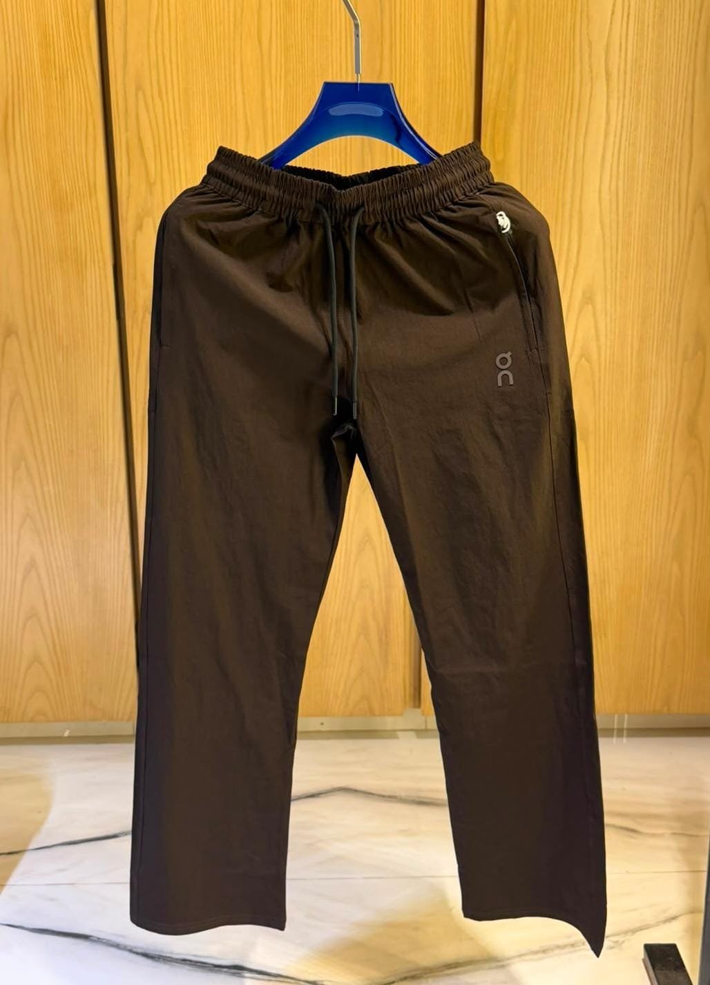On Cloud premium imported Store Artical track pants